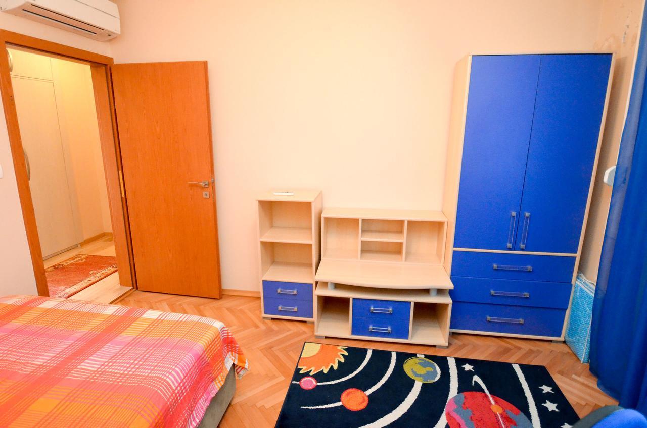 Central Apartment Kotor Exteriör bild