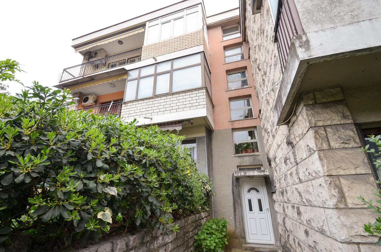 Central Apartment Kotor Exteriör bild